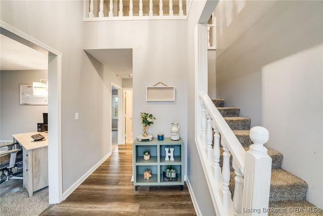 2350 Ridge Crest Drive NE, Lanesville, IN 47136