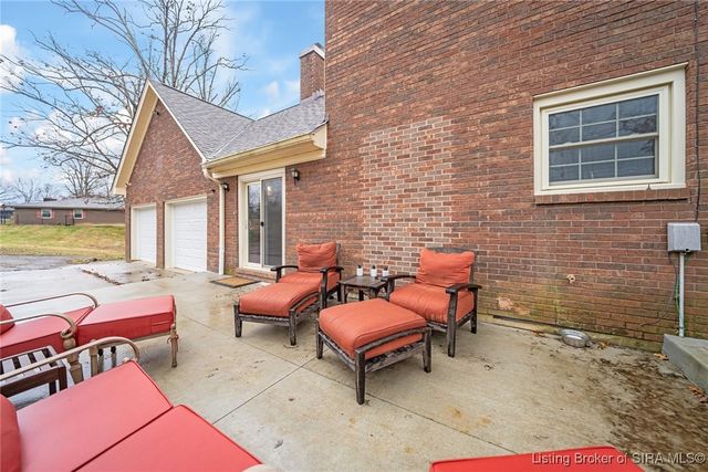 2350 Ridge Crest Drive NE, Lanesville, IN 47136