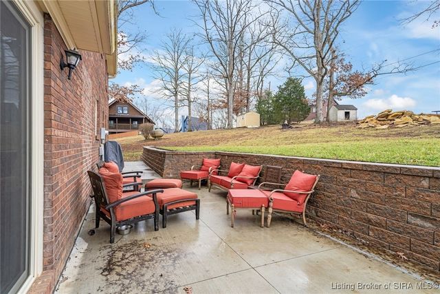 2350 Ridge Crest Drive NE, Lanesville, IN 47136