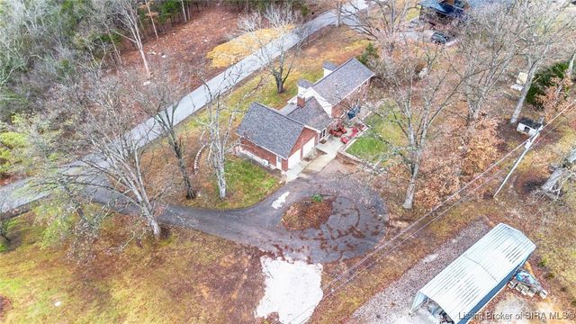 2350 Ridge Crest Drive NE, Lanesville, IN 47136