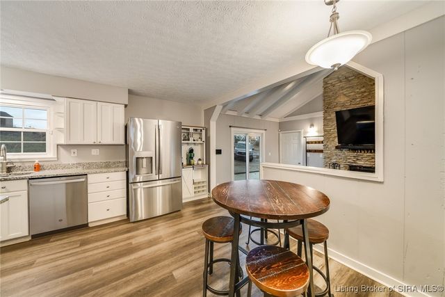 2350 Ridge Crest Drive NE, Lanesville, IN 47136