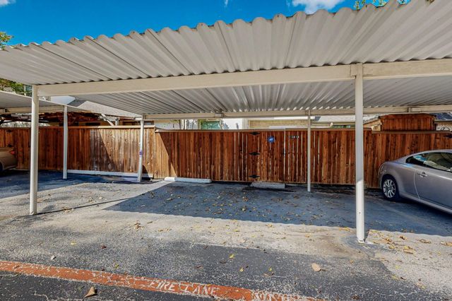 13818 Methuen Green Lane, Dallas, TX 75240