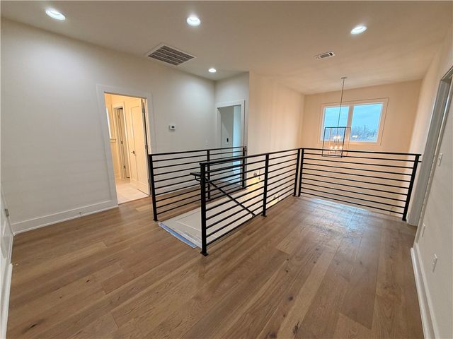 4107 W Murfield Drive, Rogers, AR 72758