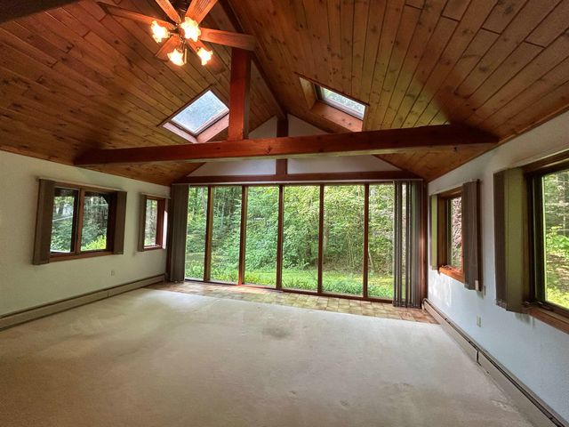 12 Juniper Ridge Road, Exeter, NH 03833