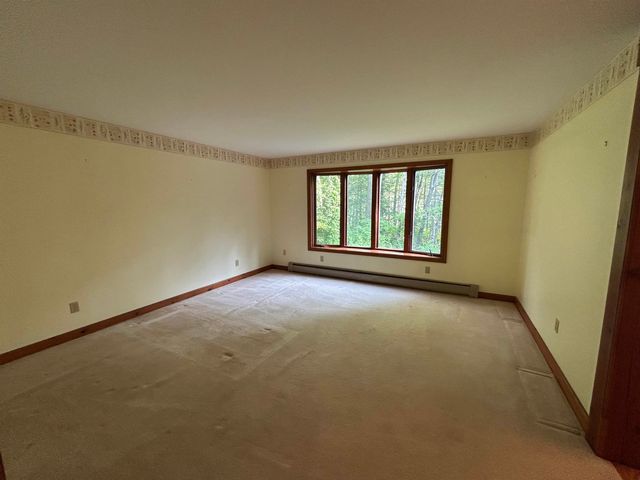 12 Juniper Ridge Road, Exeter, NH 03833