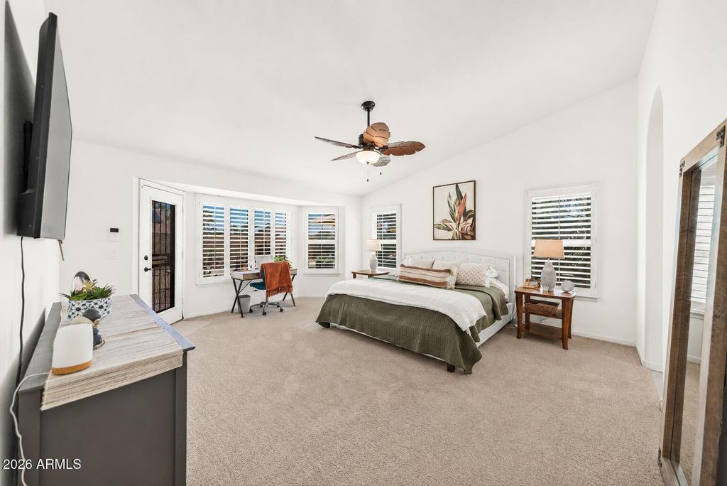 Image 11 of property listing at 10791 S XAVIER Court, Goodyear, AZ 85338