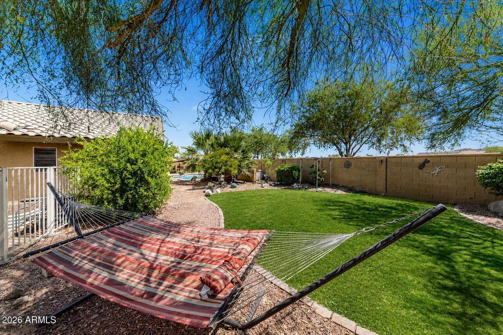 Image 24 of property listing at 10791 S XAVIER Court, Goodyear, AZ 85338