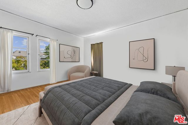 8130 Blackburn Avenue, Los Angeles, CA 90048