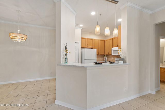 8601 BEACH Boulevard, 1503, Jacksonville, FL 32216