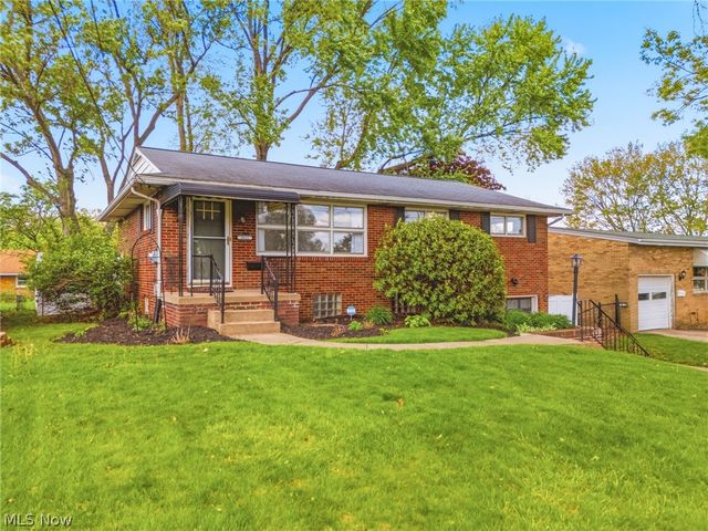 2621 16th Street NW, Canton, OH 44708