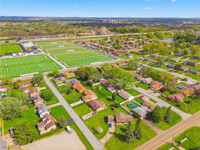 2621 16th Street NW, Canton, OH 44708