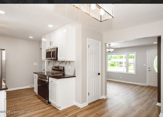 3215 Rosewedge Way, Louisville, KY 40216
