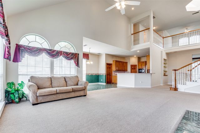 1119 Shallow Bend Drive, Desoto, TX 75115