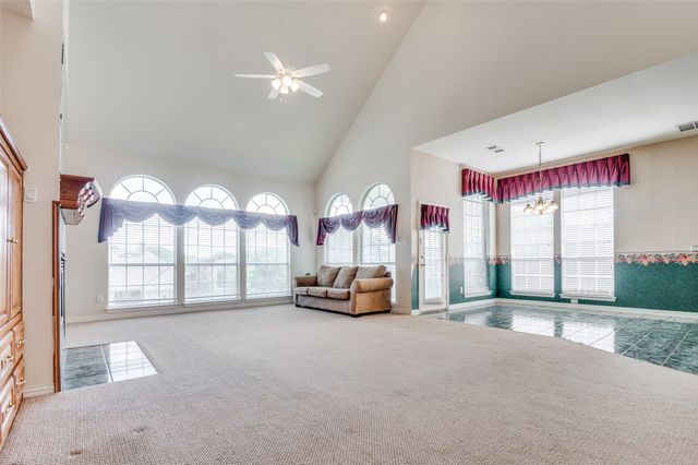 1119 Shallow Bend Drive, Desoto, TX 75115