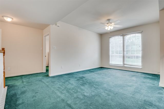 1119 Shallow Bend Drive, Desoto, TX 75115