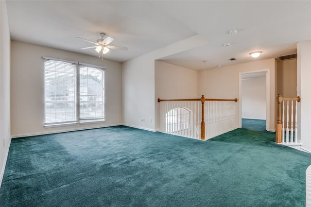 1119 Shallow Bend Drive, Desoto, TX 75115