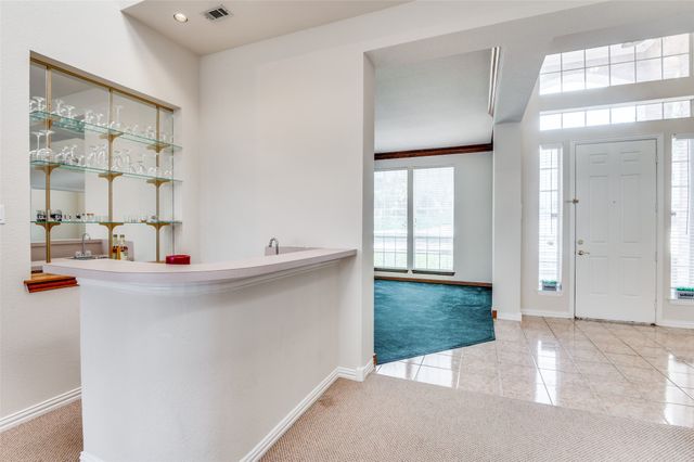 1119 Shallow Bend Drive, Desoto, TX 75115