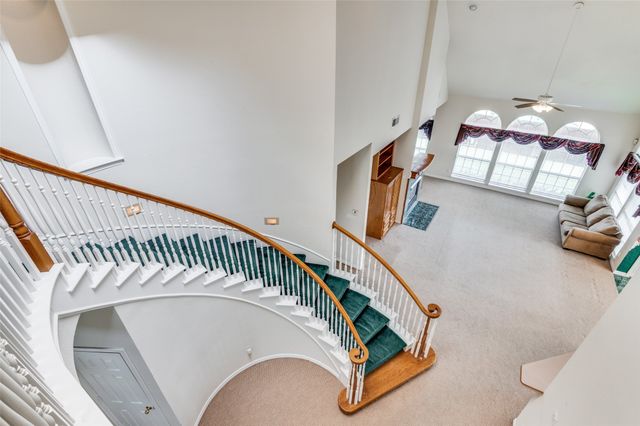 1119 Shallow Bend Drive, Desoto, TX 75115