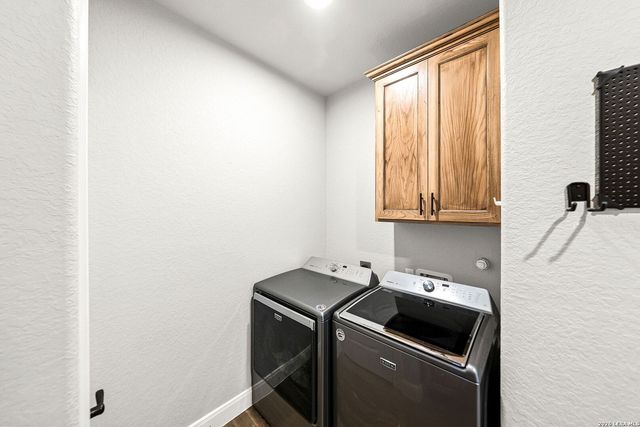 109 Owen Ridge Dr, La Vernia, TX 78121