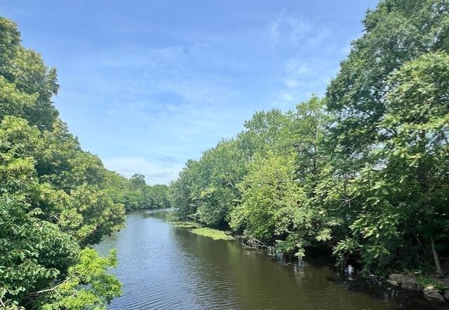 82-84 River St 84, Arlington, MA 02474