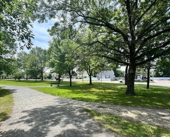 82-84 River St 84, Arlington, MA 02474
