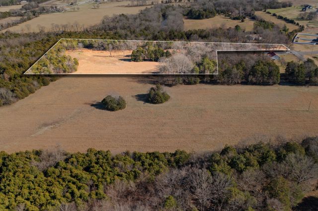 3247 Rucker Rd, Christiana, TN 37037