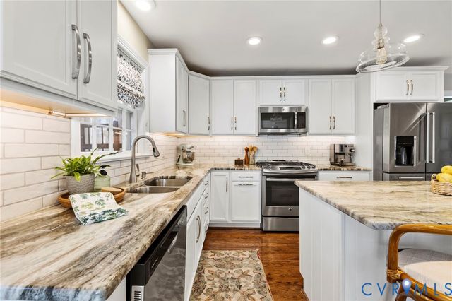 3731 Drakeshire Rd, North Chesterfield, VA 23234