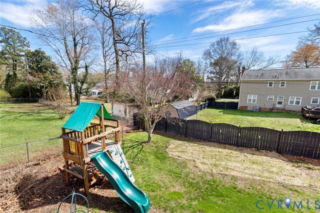 3731 Drakeshire Rd, North Chesterfield, VA 23234