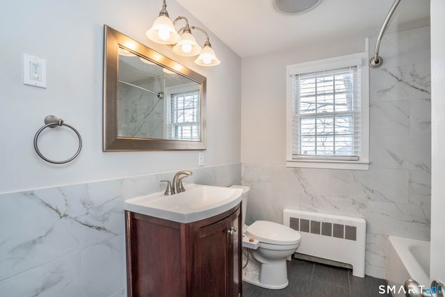 420 South Main Street, West Hartford, CT 06110