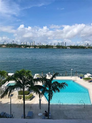 800 West Avenue 525, Miami Beach, FL 33139