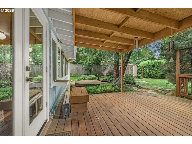 9554 Se TENINO Ct, Portland, OR 97266