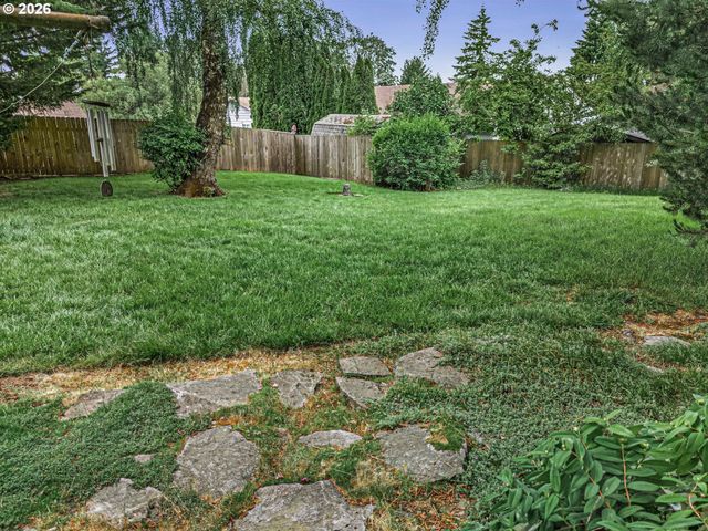 9554 Se TENINO Ct, Portland, OR 97266