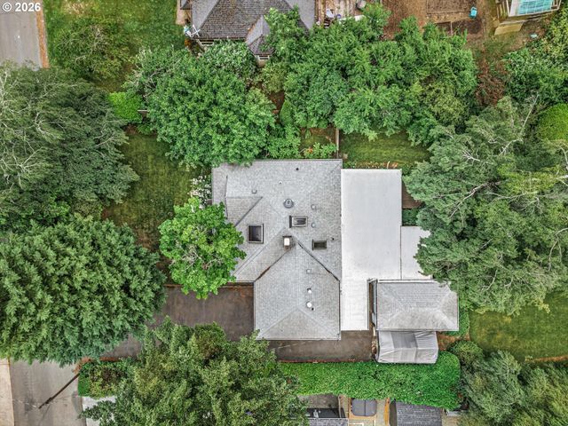 9554 Se TENINO Ct, Portland, OR 97266
