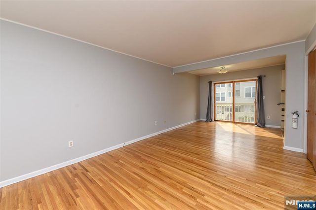 1-15 Coles Avenue 3B, Hackensack, NJ 07601