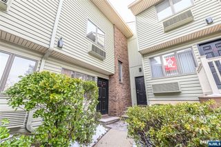 1-15 Coles Avenue 3B, Hackensack, NJ 07601