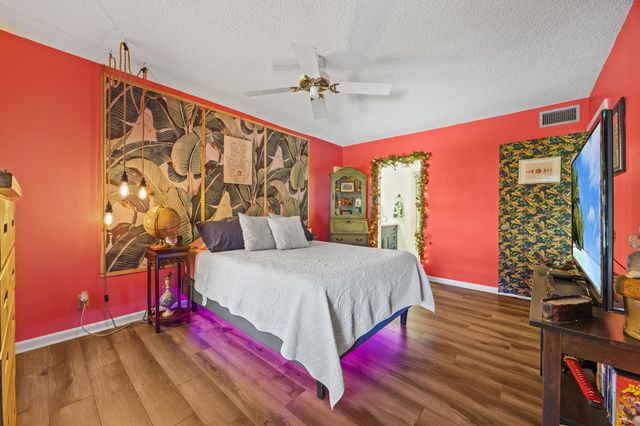 860 SE 6th Avenue 409, Deerfield Beach, FL 33441