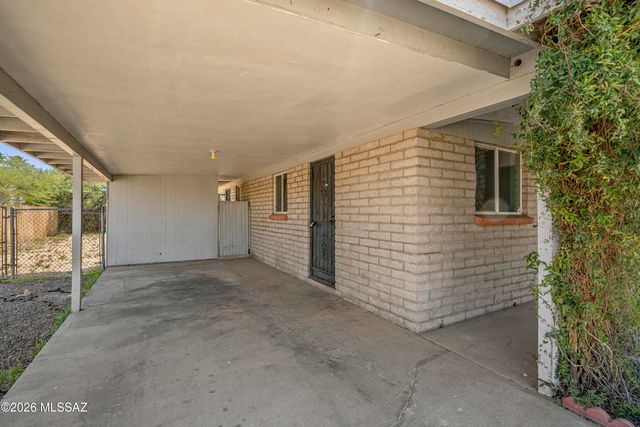 964 N Catalina Avenue, Tucson, AZ 85711