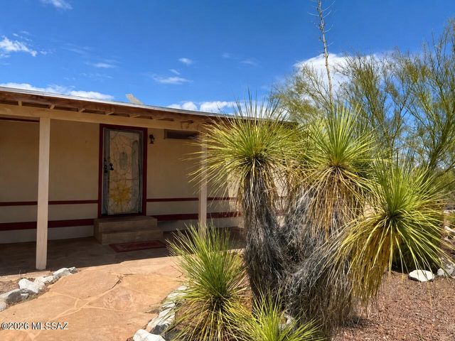 6685 N Spring Wagon Drive, Tucson, AZ 85743