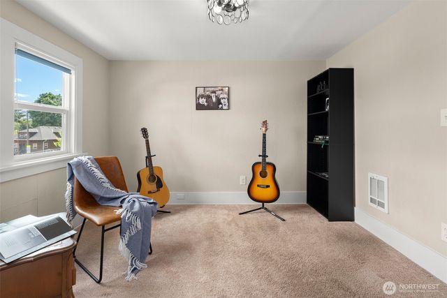 1921 Martin Luther King Jr Wy, Tacoma, WA 98405