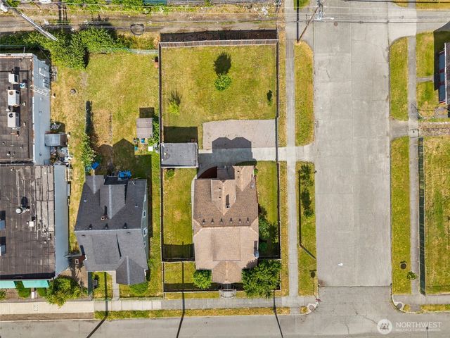 1921 Martin Luther King Jr Wy, Tacoma, WA 98405