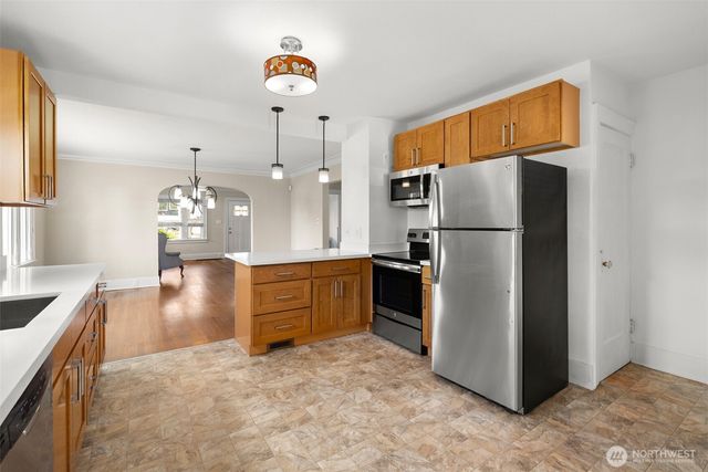 1921 Martin Luther King Jr Wy, Tacoma, WA 98405