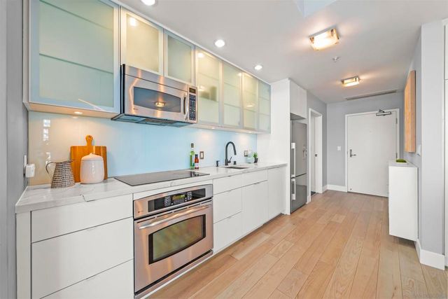 575 6th Ave 804, San Diego, CA 92101