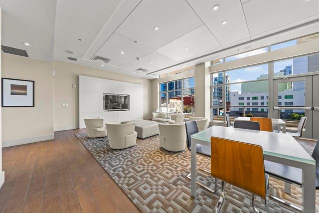 575 6th Ave 804, San Diego, CA 92101