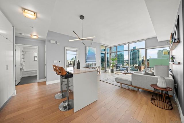 575 6th Ave 804, San Diego, CA 92101