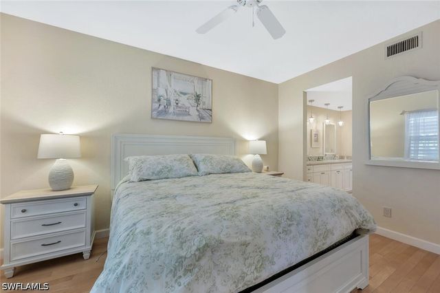 818 Tanbark DR 103, Naples, FL 34108