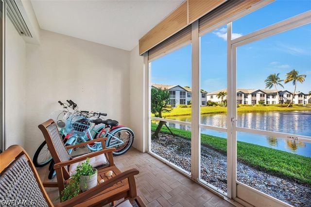 818 Tanbark DR 103, Naples, FL 34108