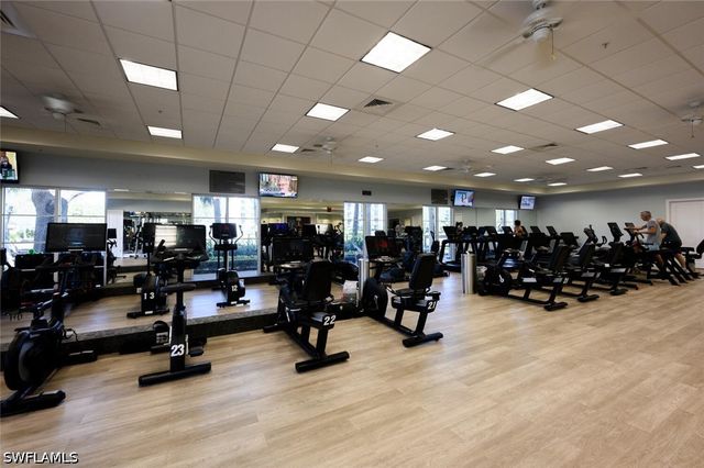 818 Tanbark DR 103, Naples, FL 34108
