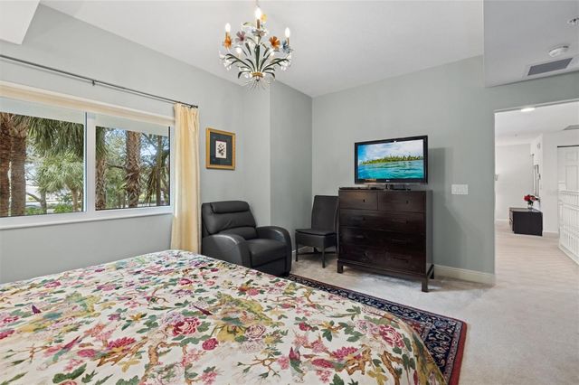 800 N TAMIAMI TRAIL 103, Sarasota, FL 34236