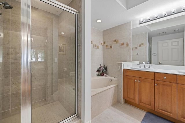 800 N TAMIAMI TRAIL 103, Sarasota, FL 34236