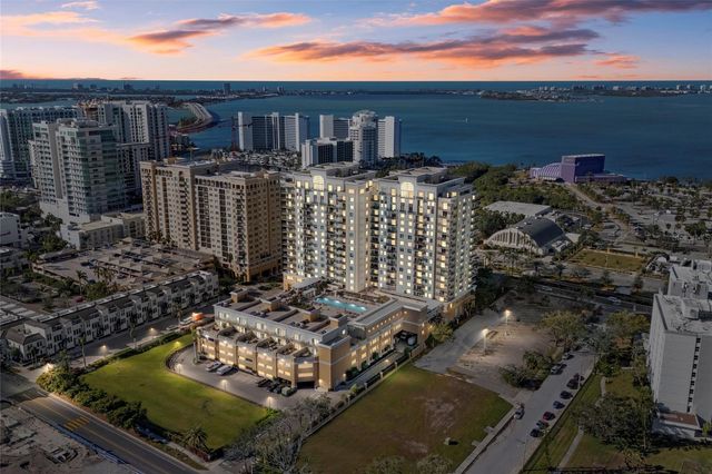 800 N TAMIAMI TRAIL 103, Sarasota, FL 34236